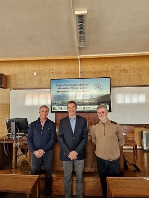 AD ELO divulga património geológico junto de alunos da Universidade de Coimbra