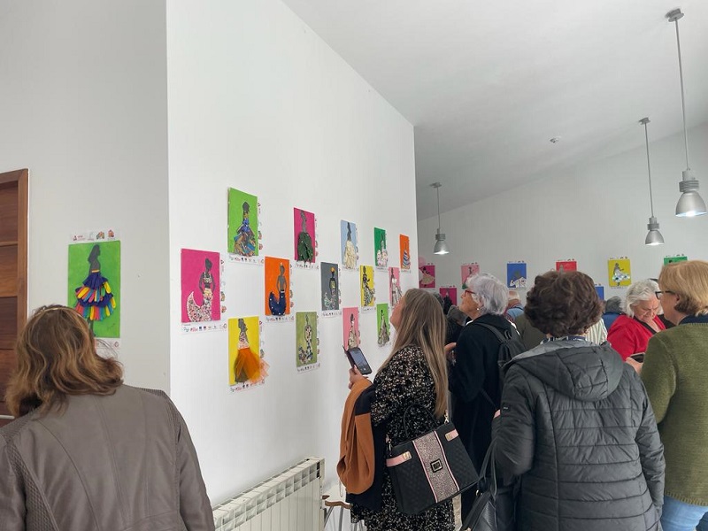 Seniores do Projeto CLDS Cantanhede 4G – Intervir, Integrar e Incluir inauguram exposição de arte “Telas com Vida!”, no Museu da Pedra