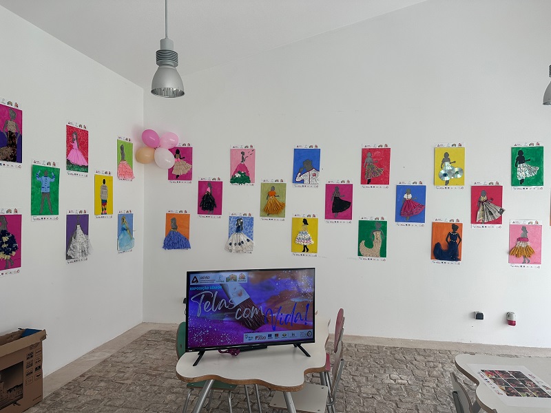 Seniores do Projeto CLDS Cantanhede 4G – Intervir, Integrar e Incluir inauguram exposição de arte “Telas com Vida!”, no Museu da Pedra