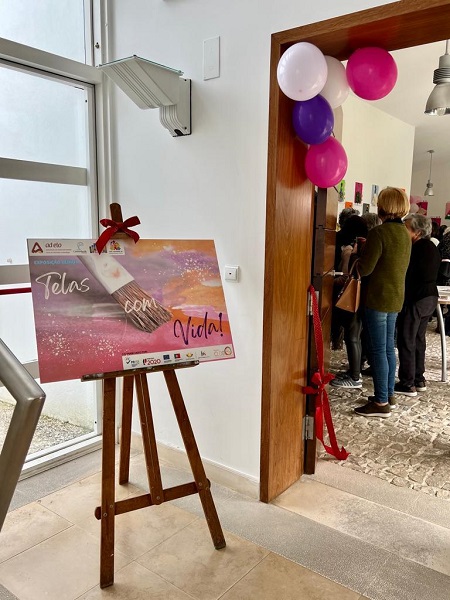 Seniores do Projeto CLDS Cantanhede 4G – Intervir, Integrar e Incluir inauguram exposição de arte “Telas com Vida!”, no Museu da Pedra