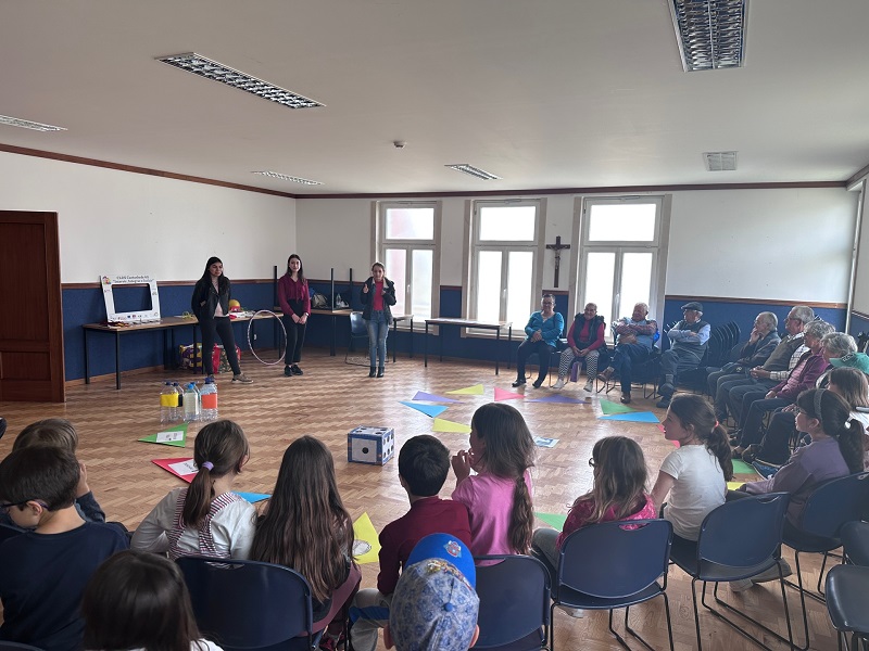 Encontro “Entre Gerações” juntou seniores e crianças num momento lúdico e de partilha, dinamizado pelo Projeto CLDS Cantanhede 4G