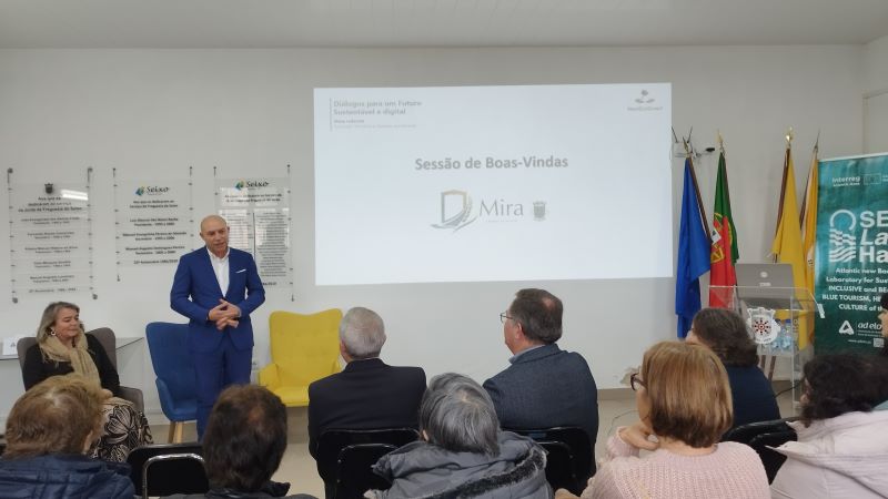 AD ELO dinamizou uma mesa redonda sob o tema “Diálogos para um Futuro Sustentável e Digital”