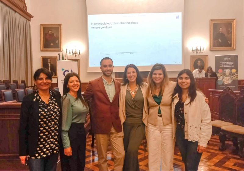 onferência Internacional Building Sustainable and Participatory Environments contou com a apresentação de 2 projetos da AD ELO