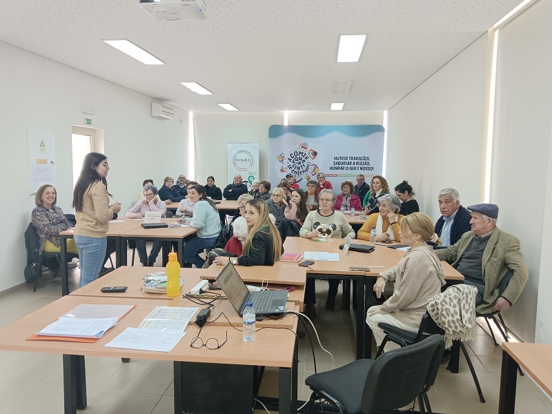 Assembleia Intermunicipal Sénior VirtuALL reúne Idosos de Cinco Municípios na AD ELO